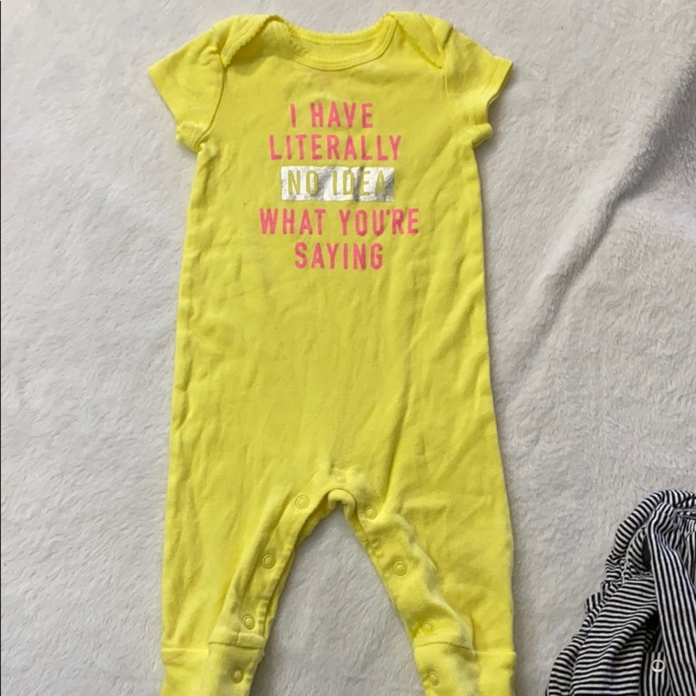 ‼️6 For $20‼️ Carter’s Yellow Jumpsuit 9m